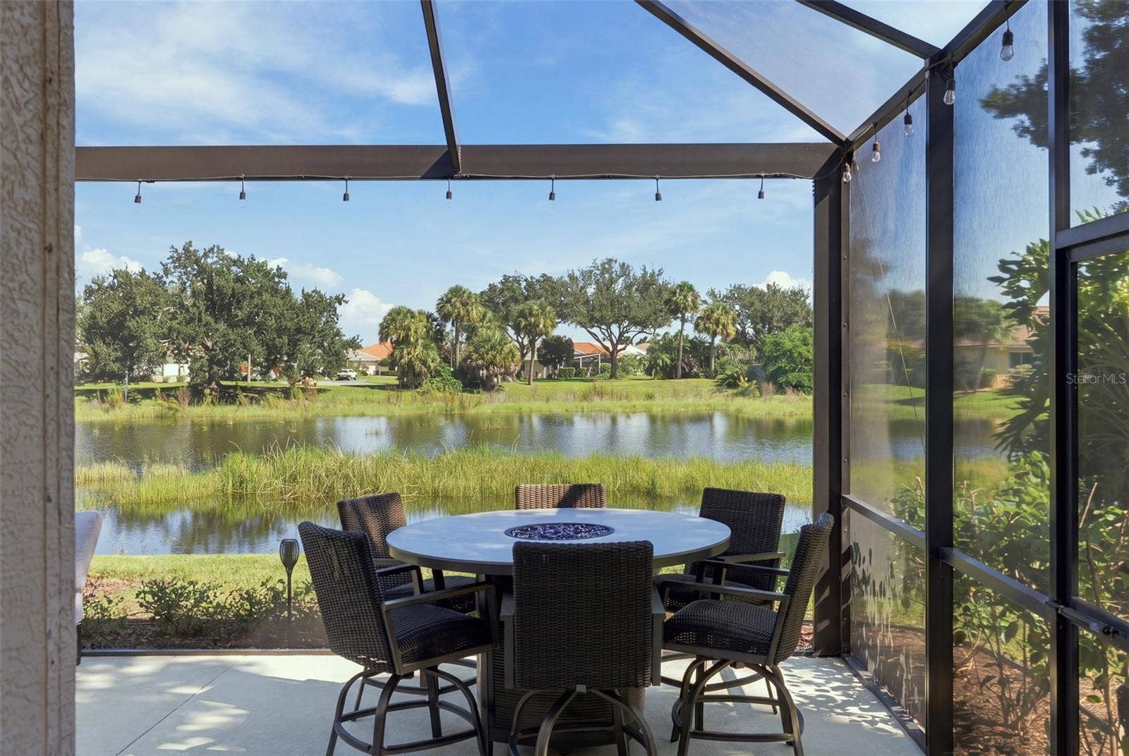 687 LAKESCENE DRIVE, Venice, FL 34293 687 LAKESCENE DRIVE, Venice, FL 34293