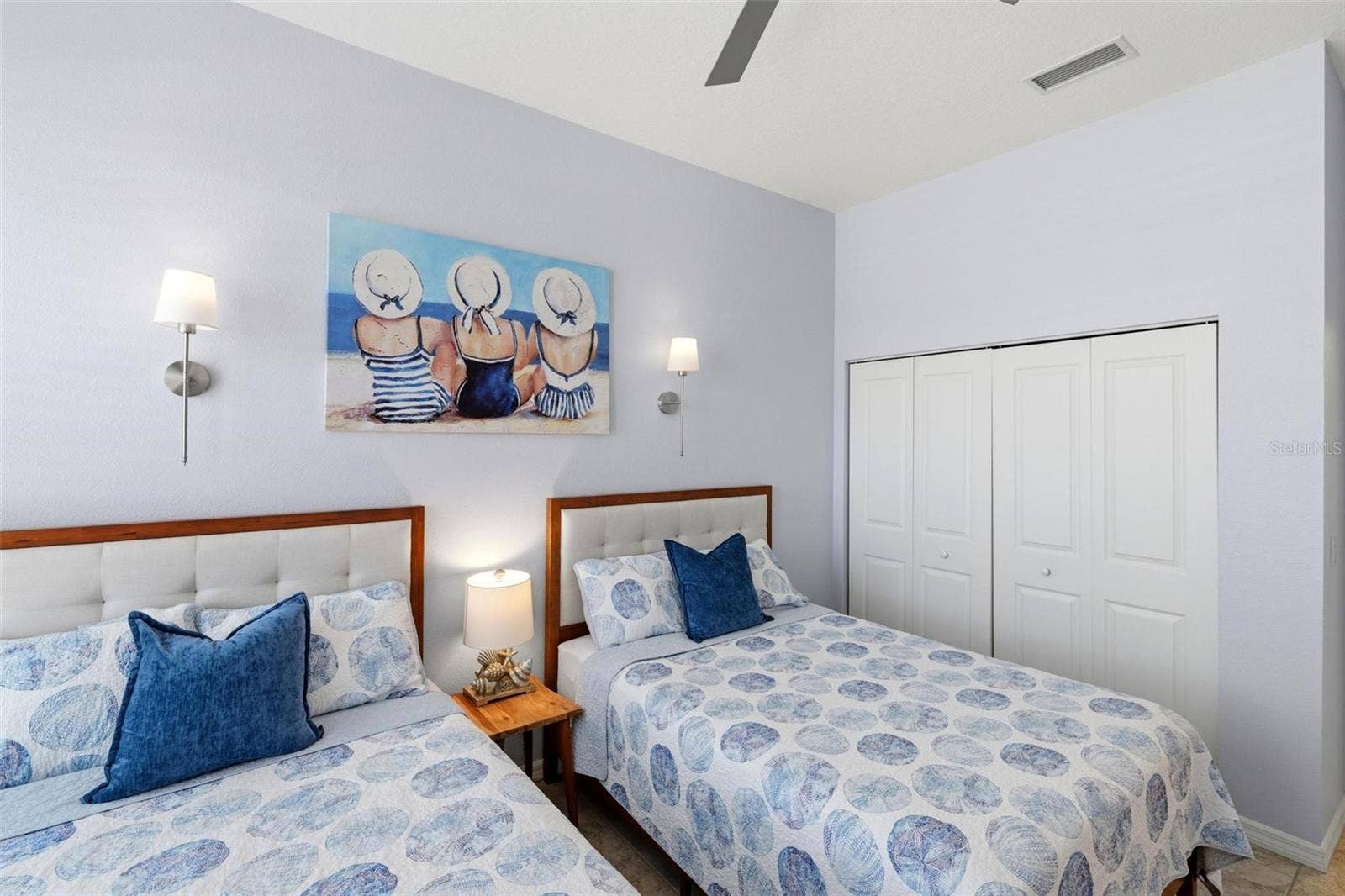 687 LAKESCENE DRIVE, Venice, FL 34293 687 LAKESCENE DRIVE, Venice, FL 34293