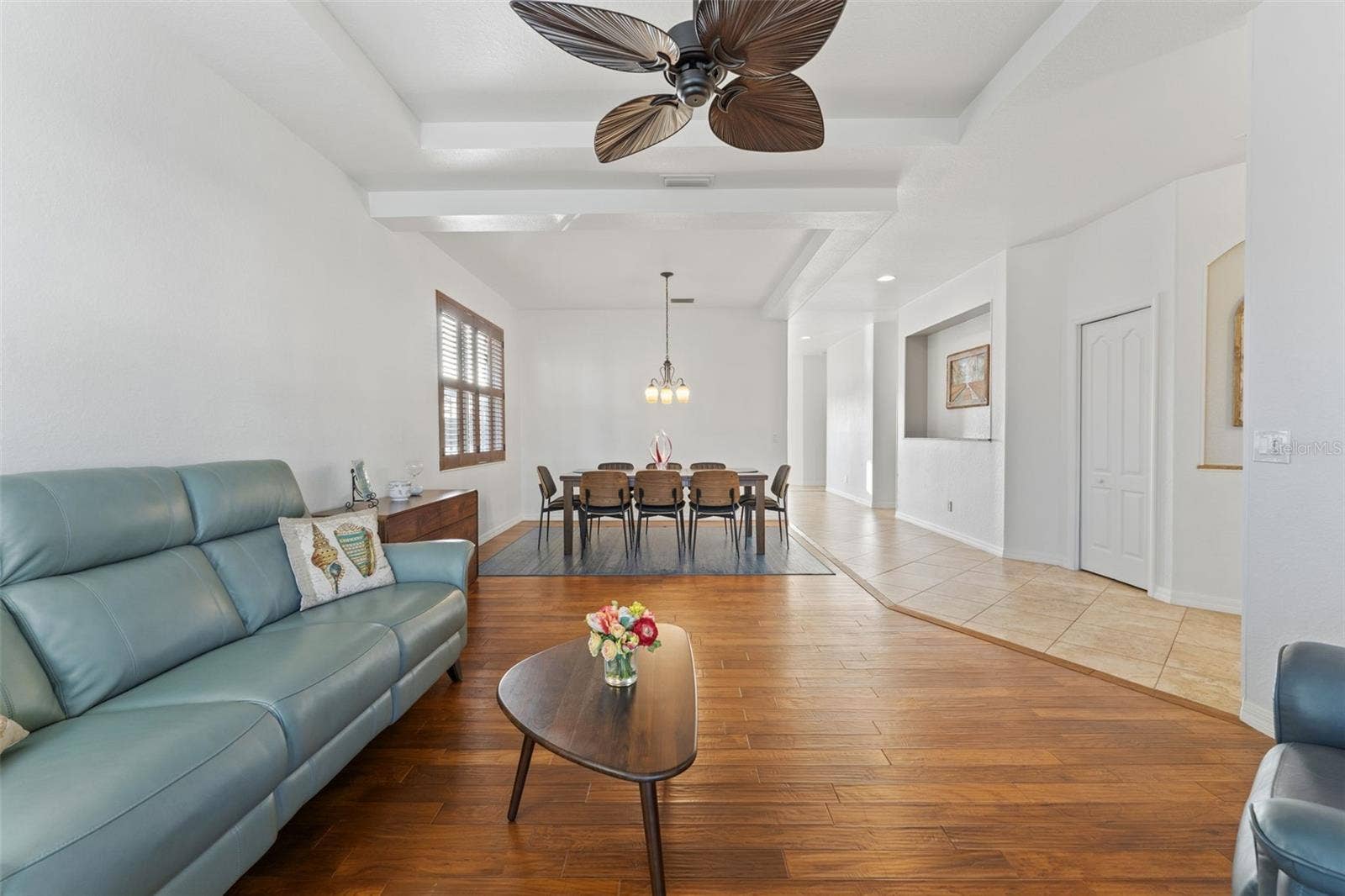 2216 WEAVER BIRD LANE, Venice, FL 34292 Open Concept Living Room/Dining Room, great for entertaining!