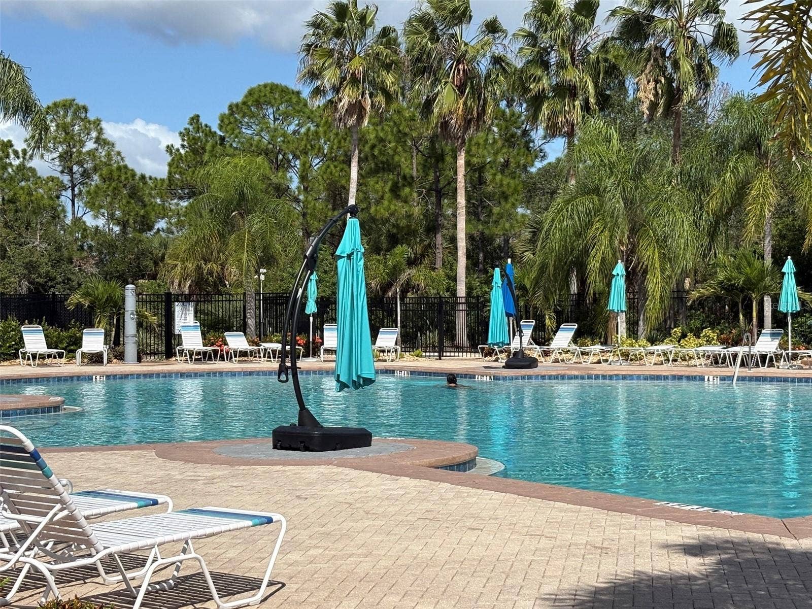 2216 WEAVER BIRD LANE, Venice, FL 34292 Aah! Refreshing!