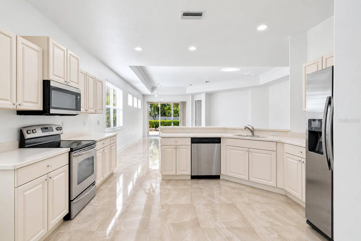 4316 CALLISTA LANE, Sarasota, FL 34243 4316 CALLISTA LANE, Sarasota, FL 34243