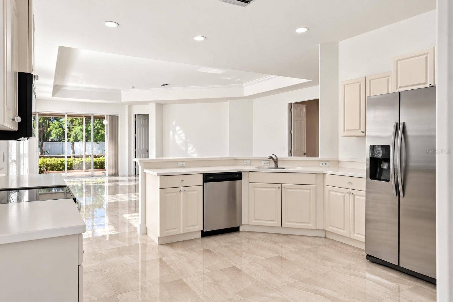 4316 CALLISTA LANE, Sarasota, FL 34243 4316 CALLISTA LANE, Sarasota, FL 34243