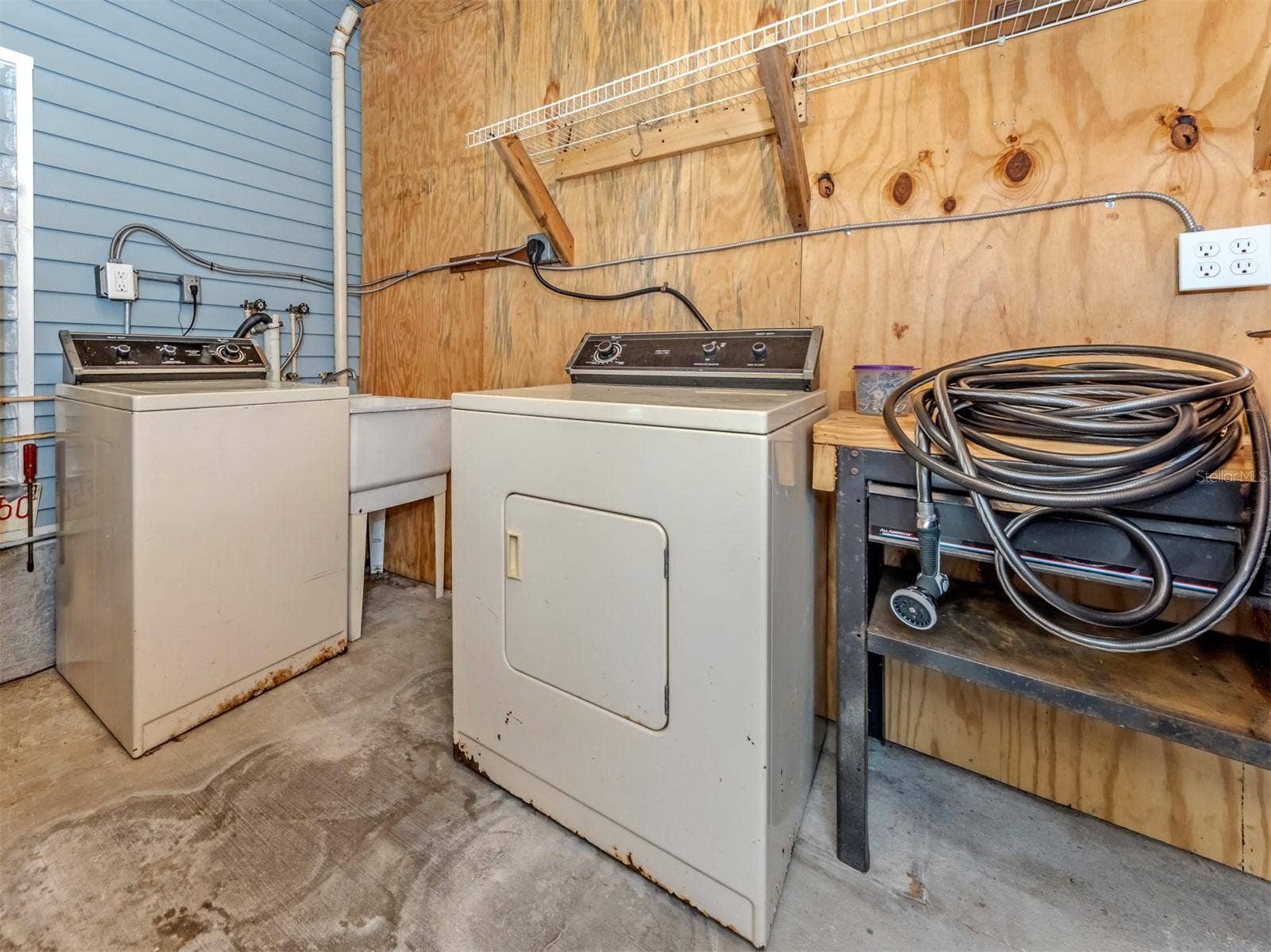 339 OUTRIGGER PLACE, North Port, FL 34287 339 OUTRIGGER PLACE, North Port, FL 34287