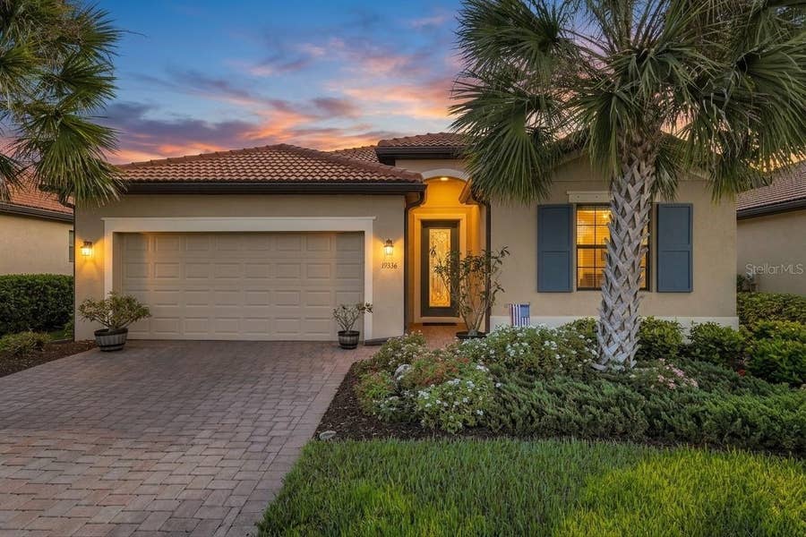 Property photo for 19336 BLUFF DRIVE, Venice, FL