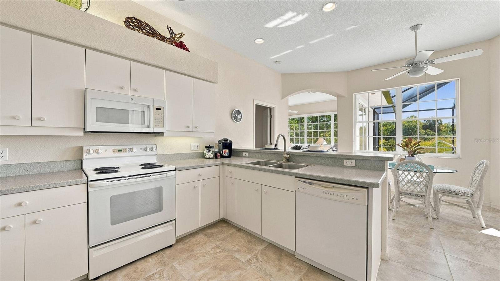 12 MEDALIST COURT, Rotonda West, FL 33947 12 MEDALIST COURT, Rotonda West, FL 33947