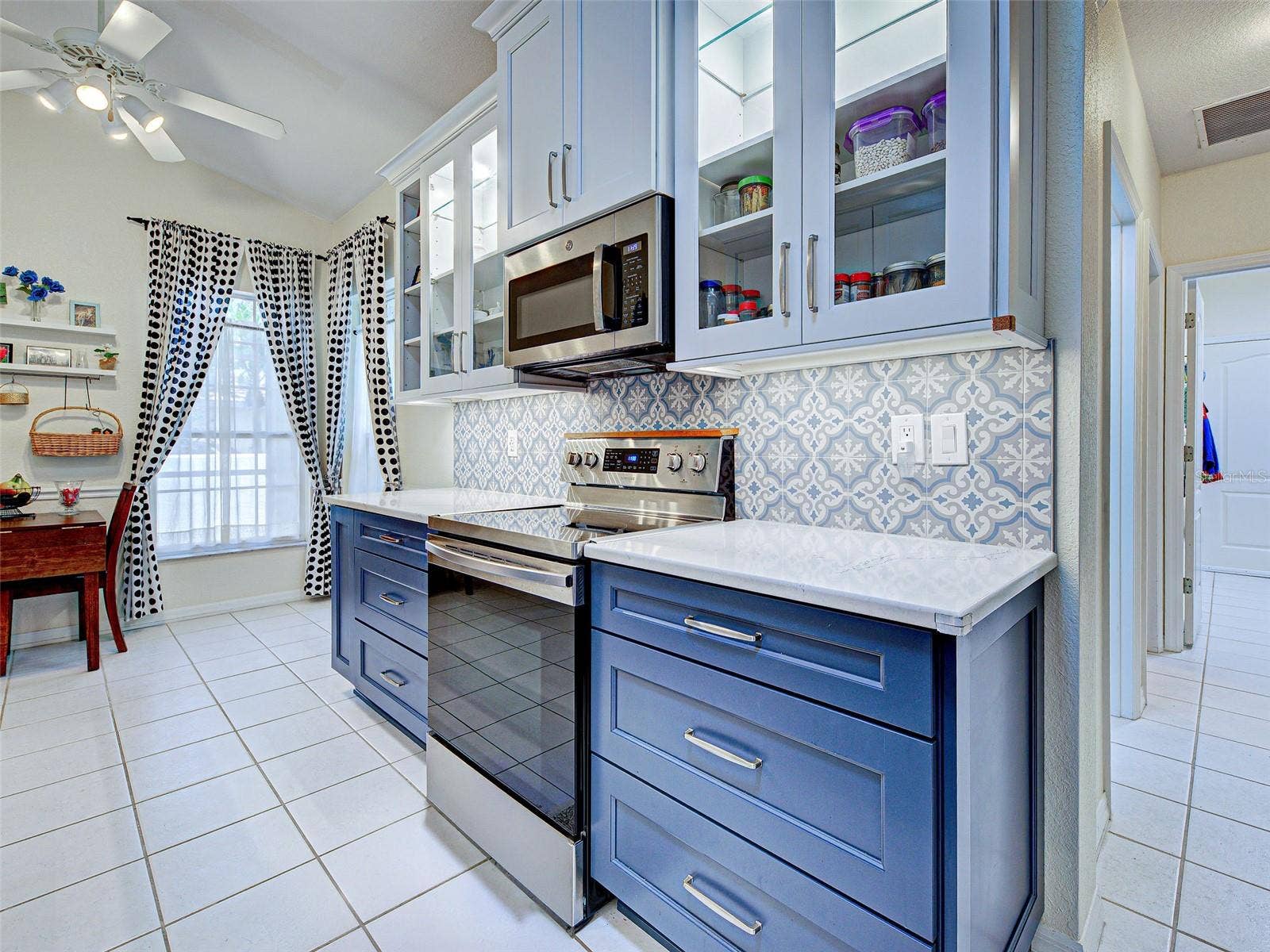 251 VISTA DEL LAGO WAY, Venice, FL 34292