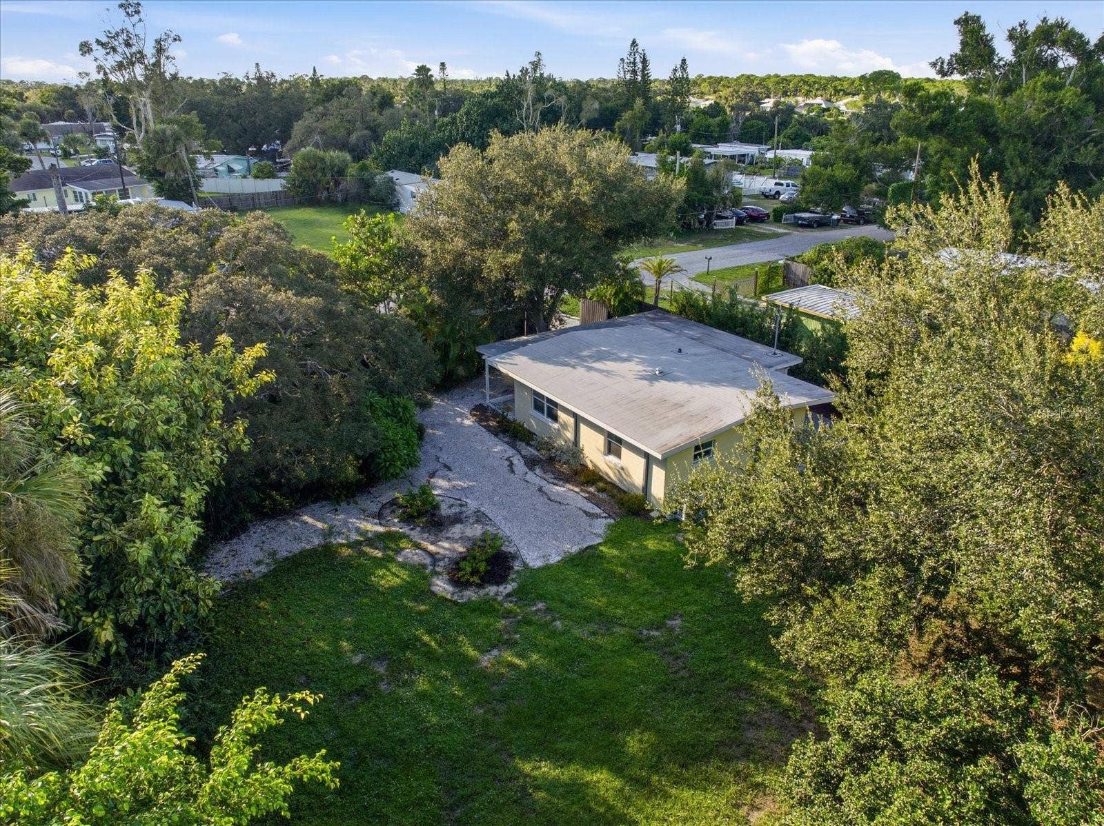 102 RIVER BOULEVARD N, Nokomis, FL 34275 102 RIVER BOULEVARD N, Nokomis, FL 34275
