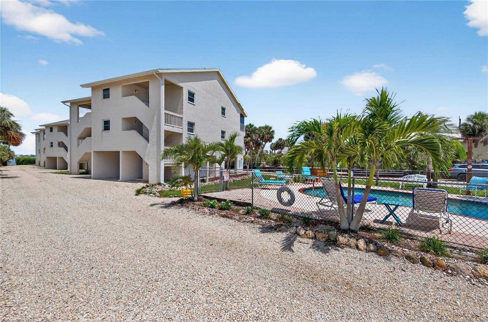 5031 N BEACH ROAD, #118, Englewood, FL 34223 Heated Pool and Barbecue Area