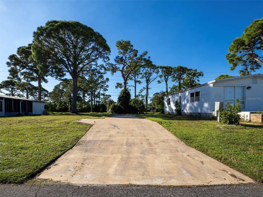 Property photo for 181 S FIJI CIRCLE, Englewood, FL