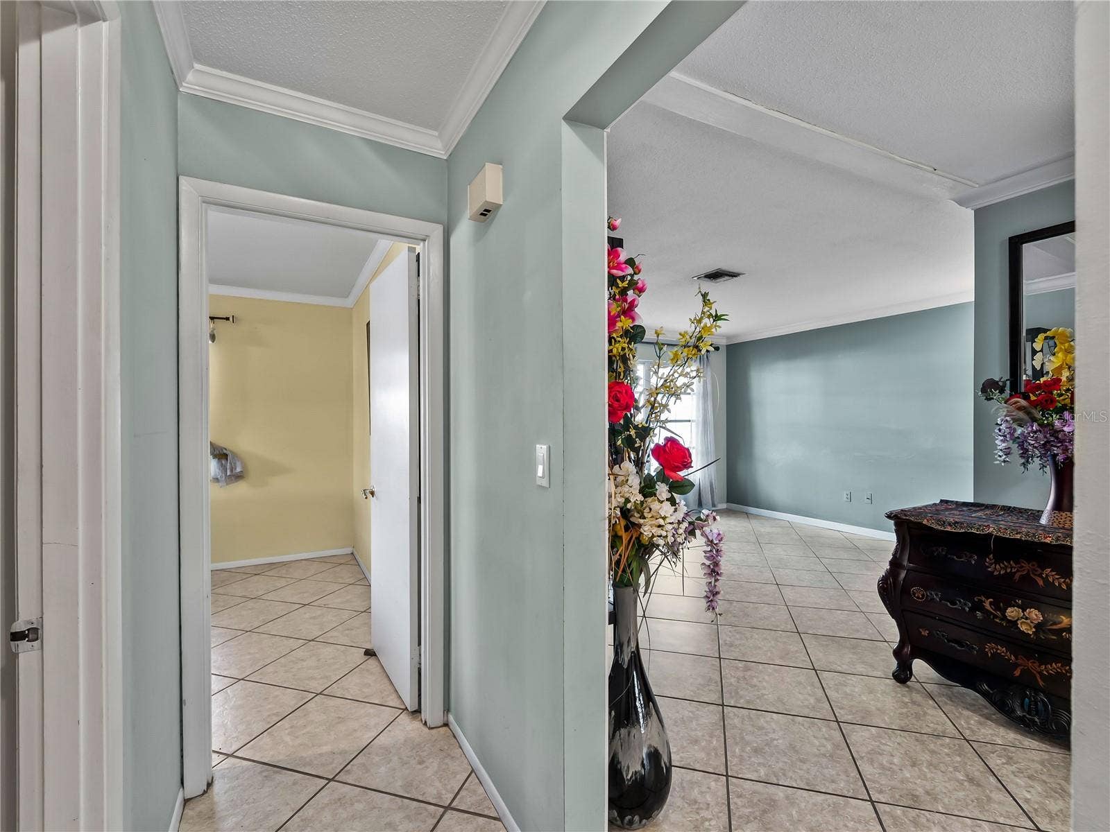 8551 PICKWICK ROAD, North Port, FL 34287 8551 PICKWICK ROAD, North Port, FL 34287