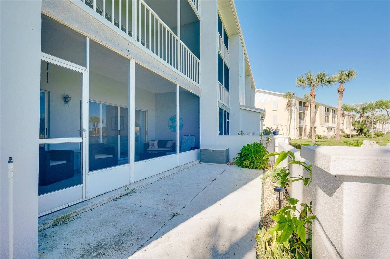 408 CERROMAR CIRCLE S, #132, Venice, FL 34293