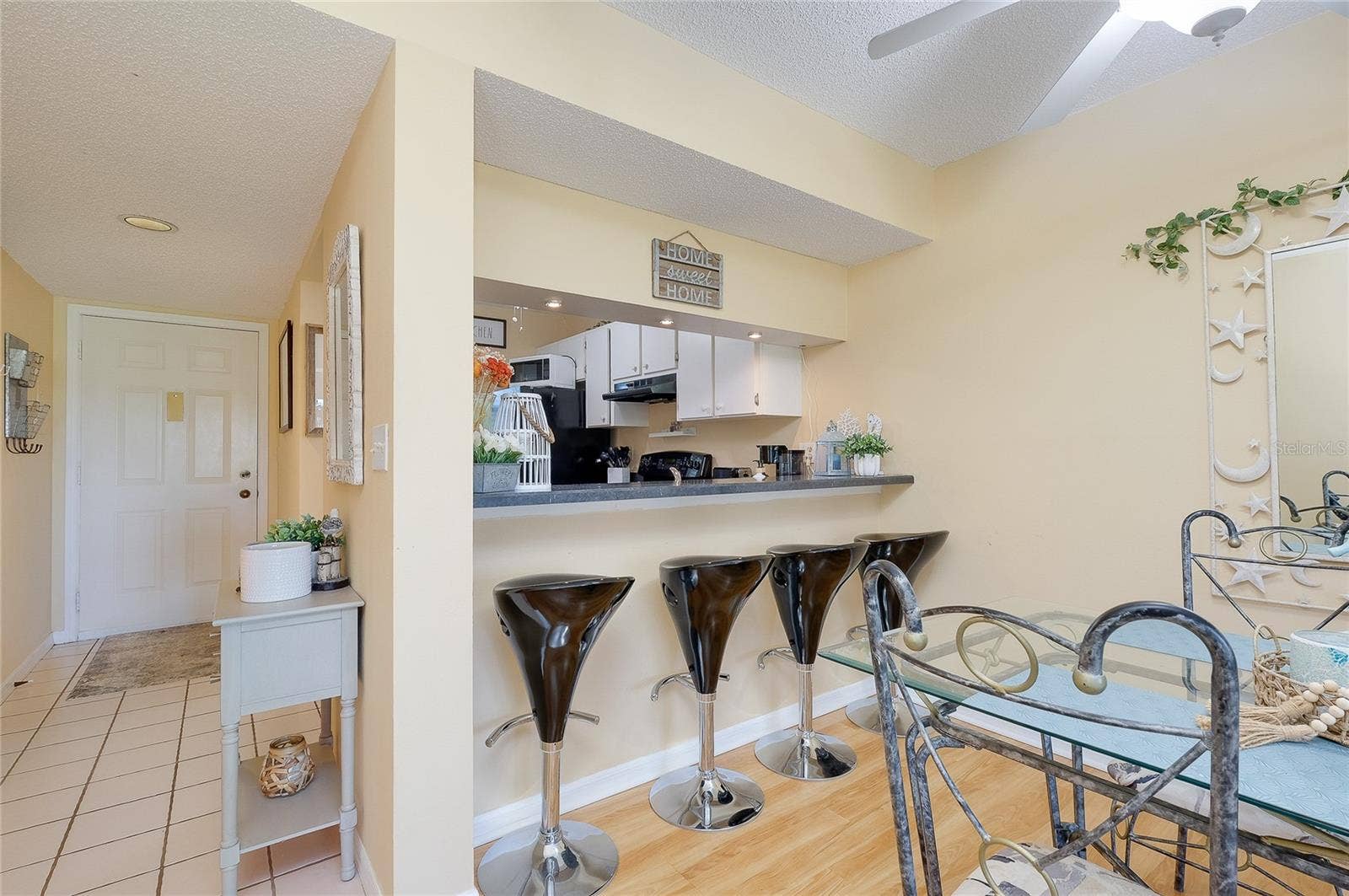 408 CERROMAR CIRCLE S, #132, Venice, FL 34293