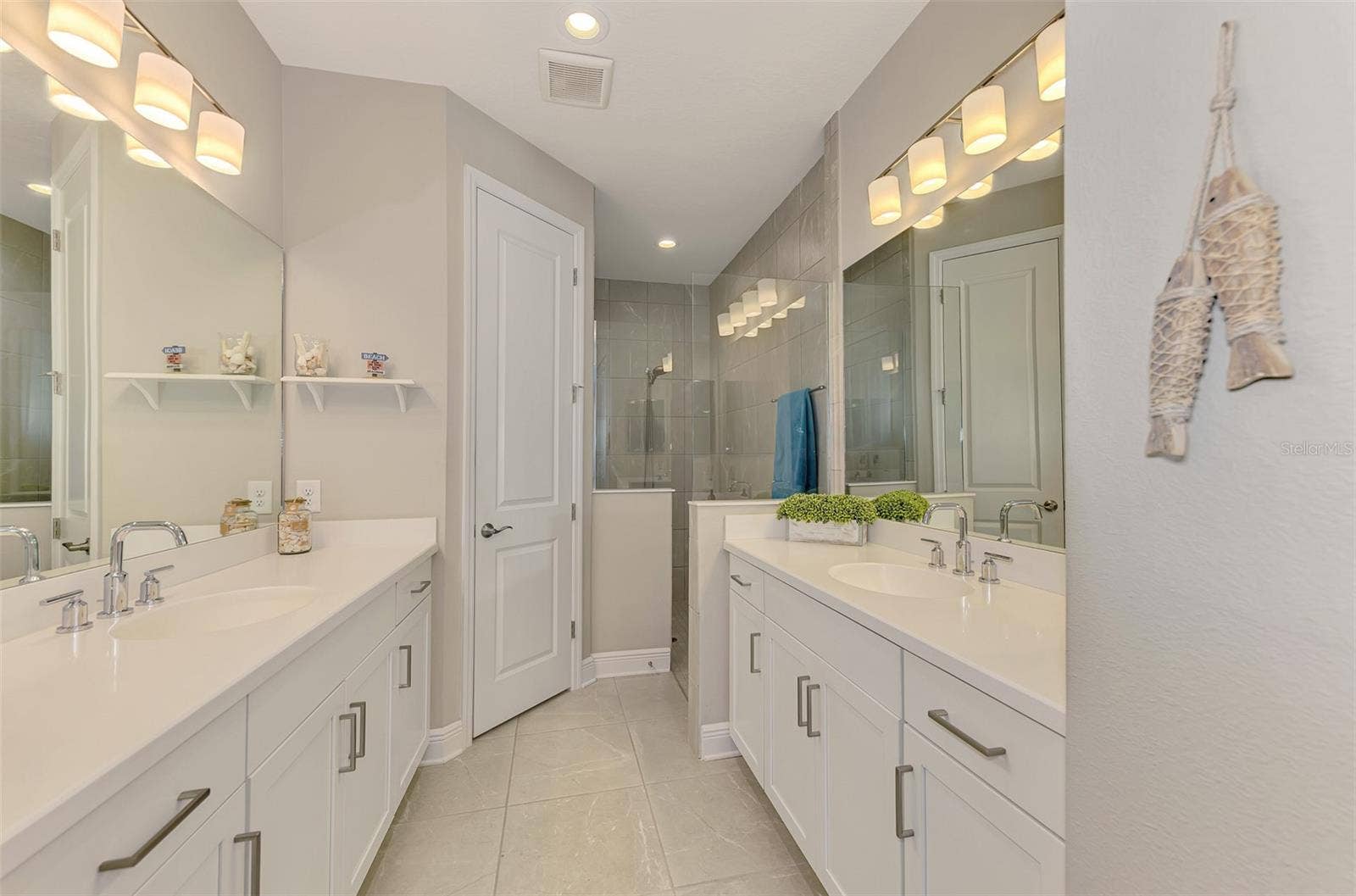12404 PALATKA DRIVE, Venice, FL 34293 12404 PALATKA DRIVE, Venice, FL 34293