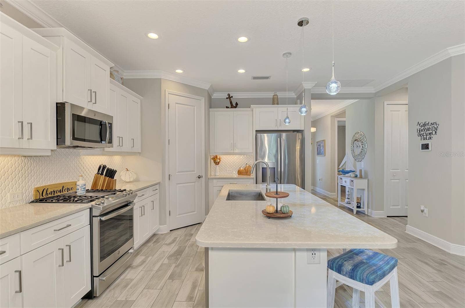12404 PALATKA DRIVE, Venice, FL 34293 12404 PALATKA DRIVE, Venice, FL 34293
