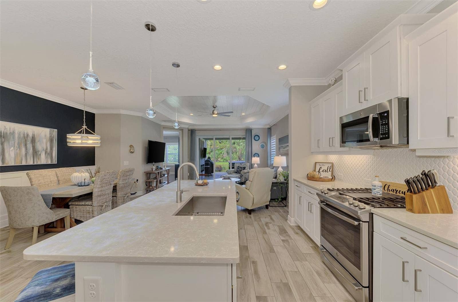 12404 PALATKA DRIVE, Venice, FL 34293 12404 PALATKA DRIVE, Venice, FL 34293