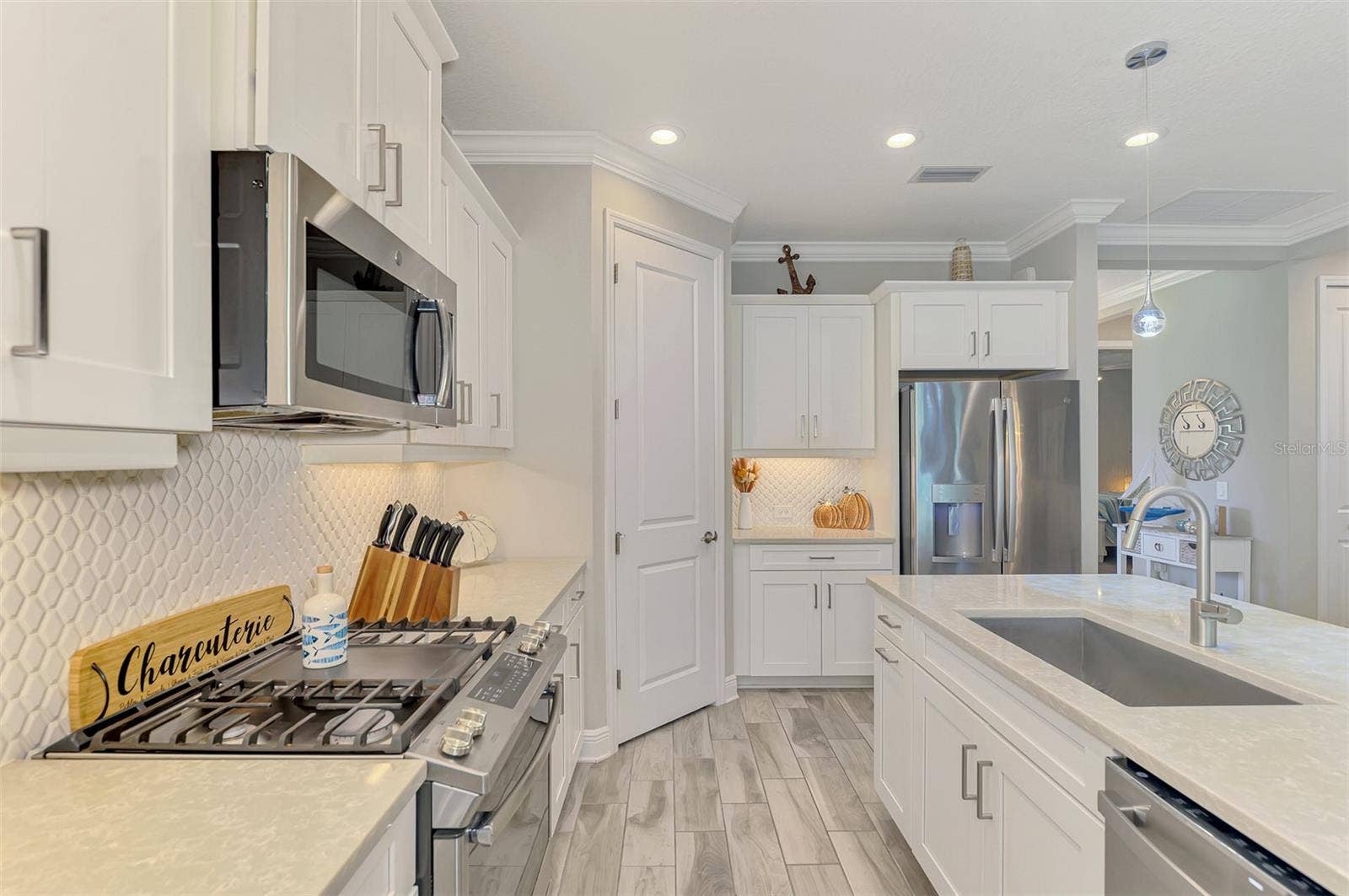 12404 PALATKA DRIVE, Venice, FL 34293 12404 PALATKA DRIVE, Venice, FL 34293