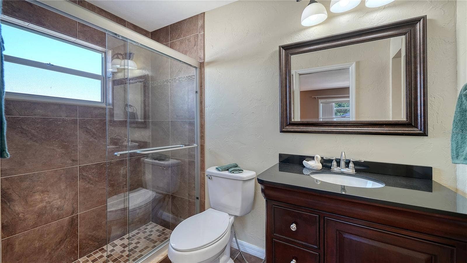 2304 50TH STREET W, Bradenton, FL 34209 Primary Bath