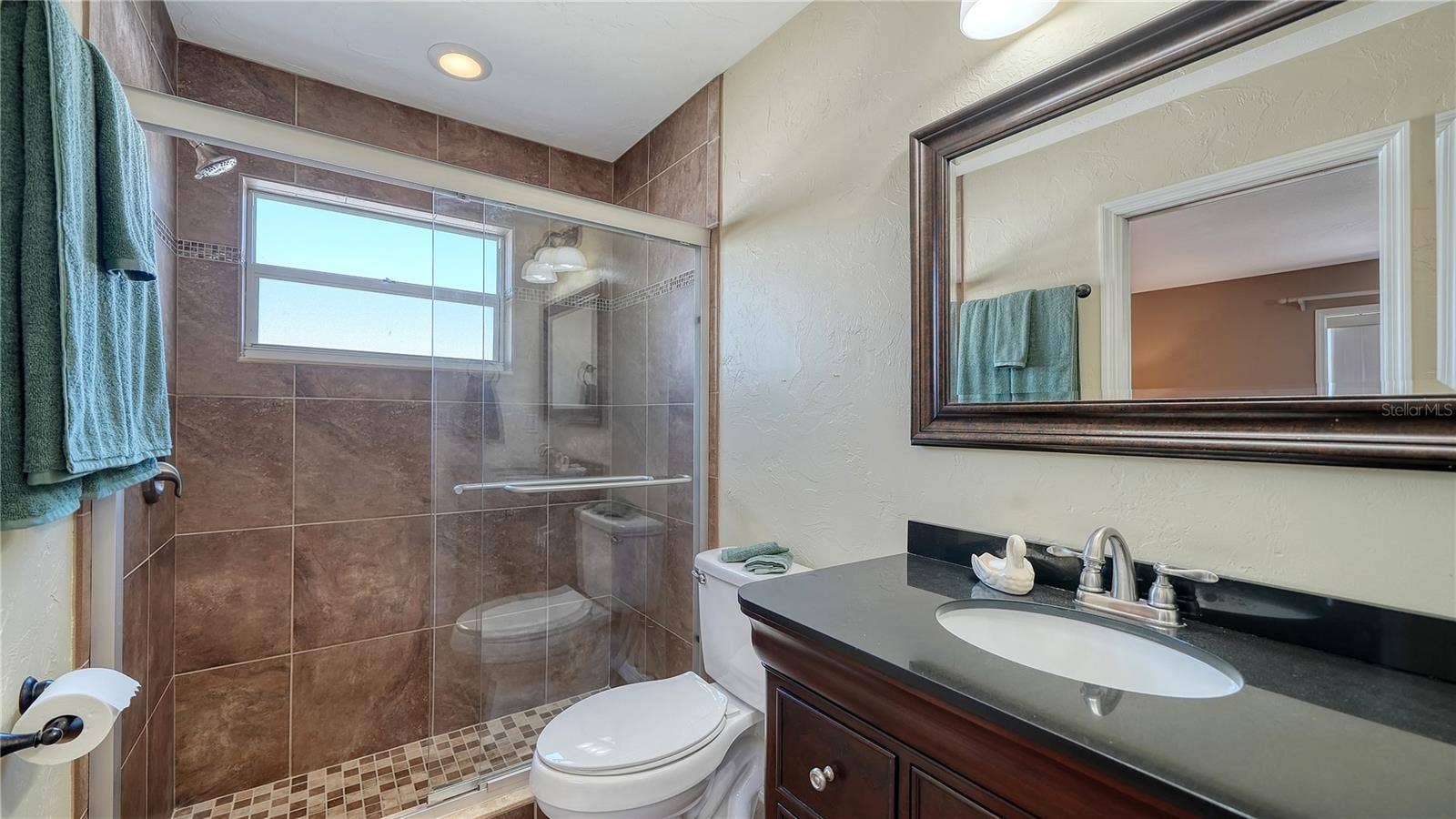 2304 50TH STREET W, Bradenton, FL 34209 Primary Bath & Vanity