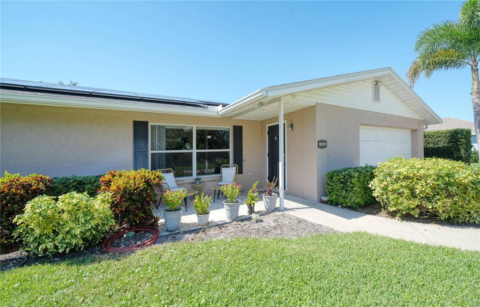 2304 50TH STREET W, Bradenton, FL 34209 Front Door Entryway