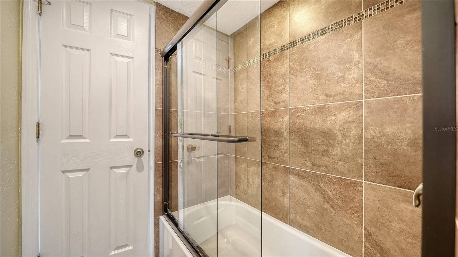 2304 50TH STREET W, Bradenton, FL 34209 Second Bath