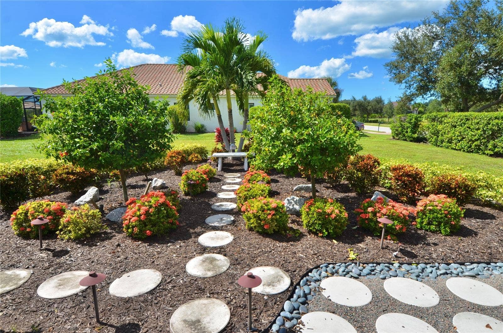 27301 DRIVER LANE, Englewood, FL 34223 Garden