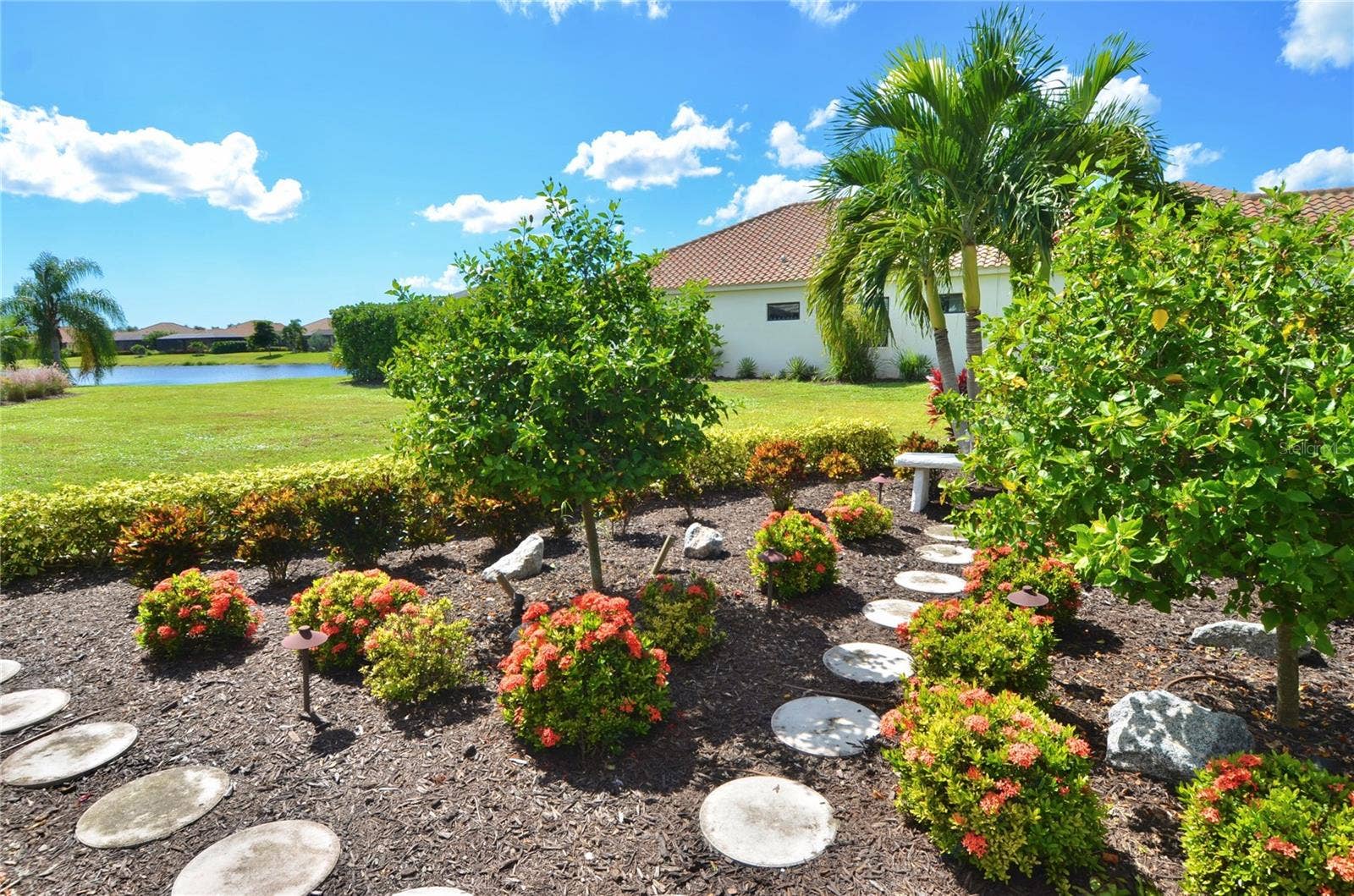 27301 DRIVER LANE, Englewood, FL 34223 Garden