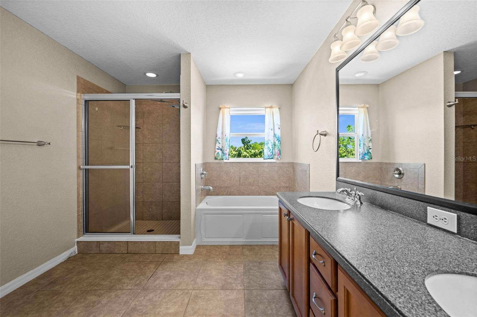 11686 TEMPEST HARBOR LOOP, Venice, FL 34292 11686 TEMPEST HARBOR LOOP, Venice, FL 34292