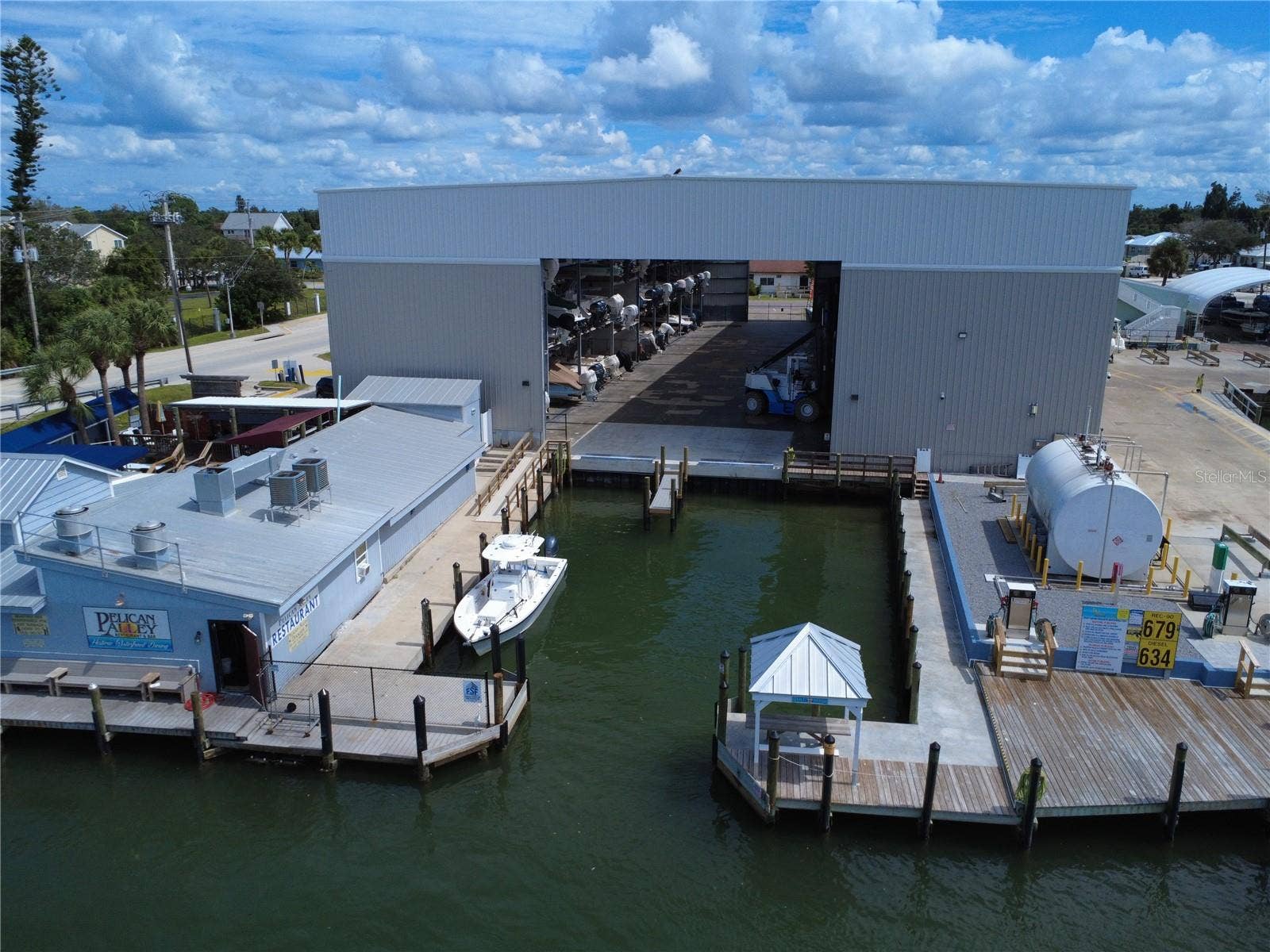 100 CIRCUIT ROAD, #N108, Nokomis, FL 34275 100 CIRCUIT ROAD, #N108, Nokomis, FL 34275