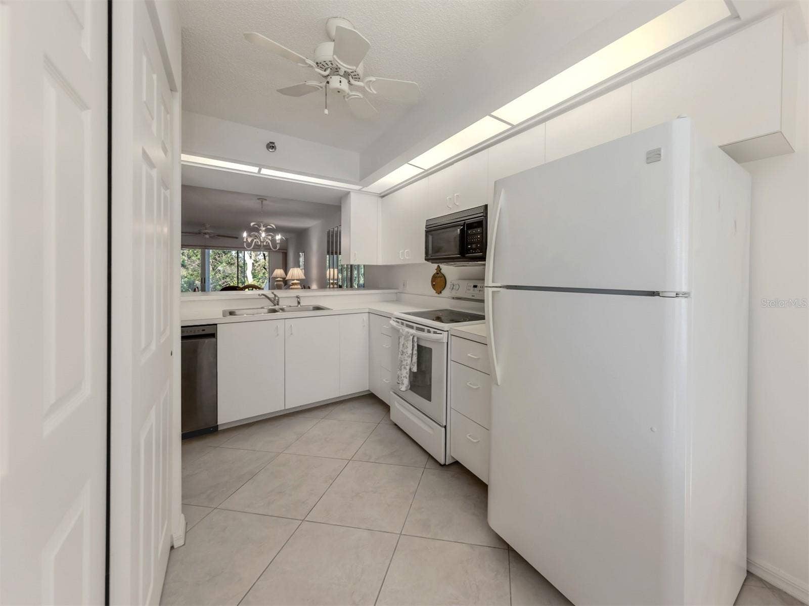 801 WATERSIDE DRIVE, #102, Venice, FL 34285 801 WATERSIDE DRIVE, #102, Venice, FL 34285