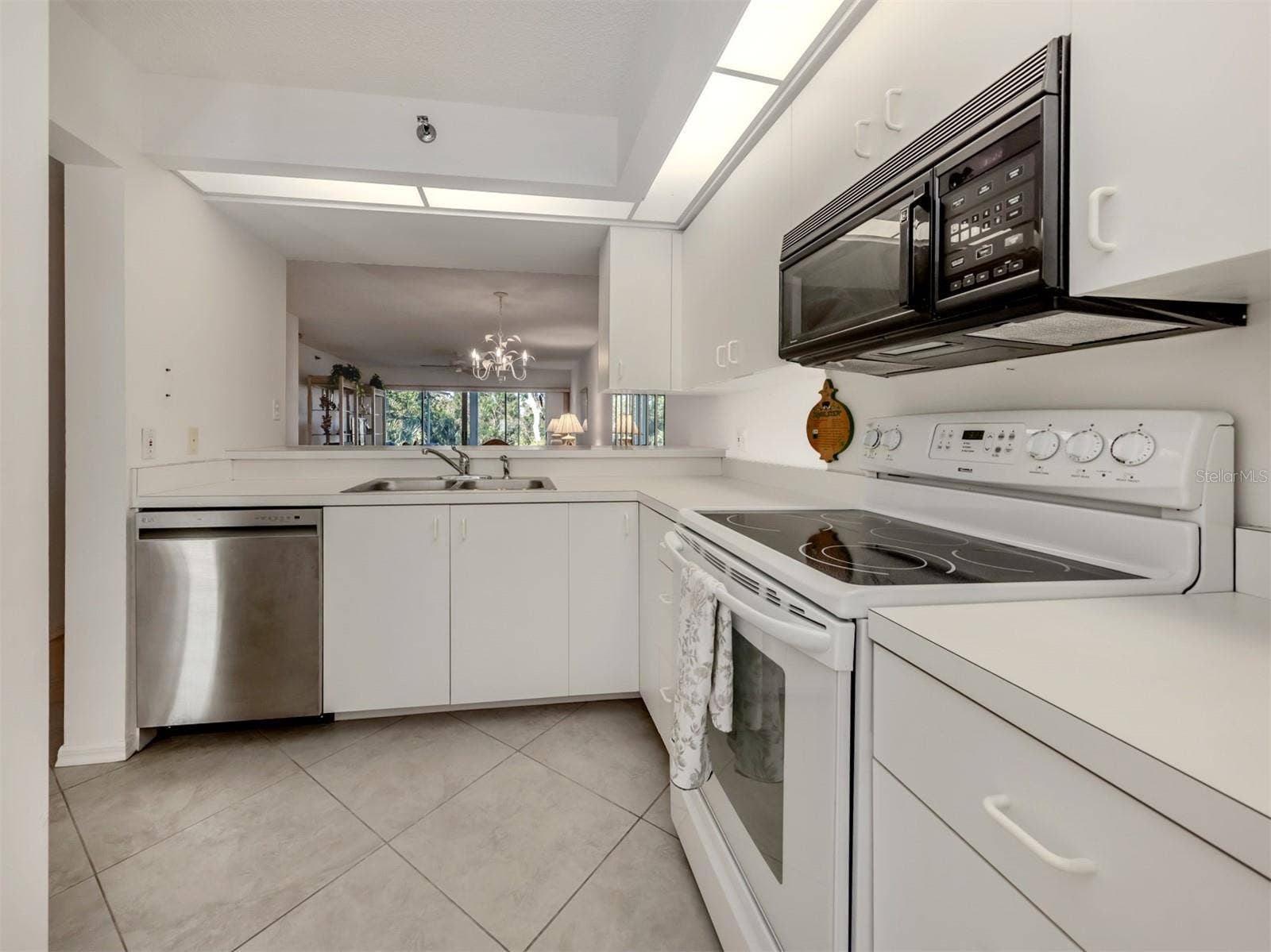 801 WATERSIDE DRIVE, #102, Venice, FL 34285 801 WATERSIDE DRIVE, #102, Venice, FL 34285