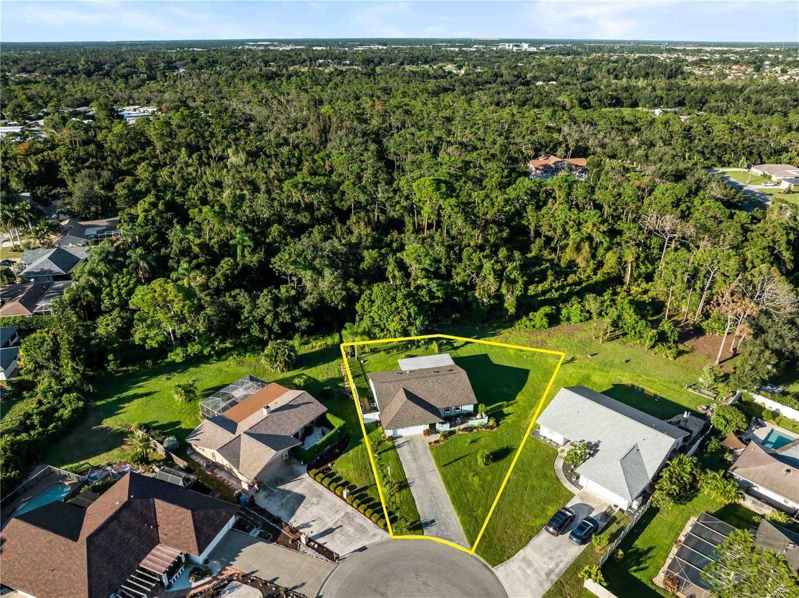 1319 PINEBROOK WAY COURT, Venice, FL 34285