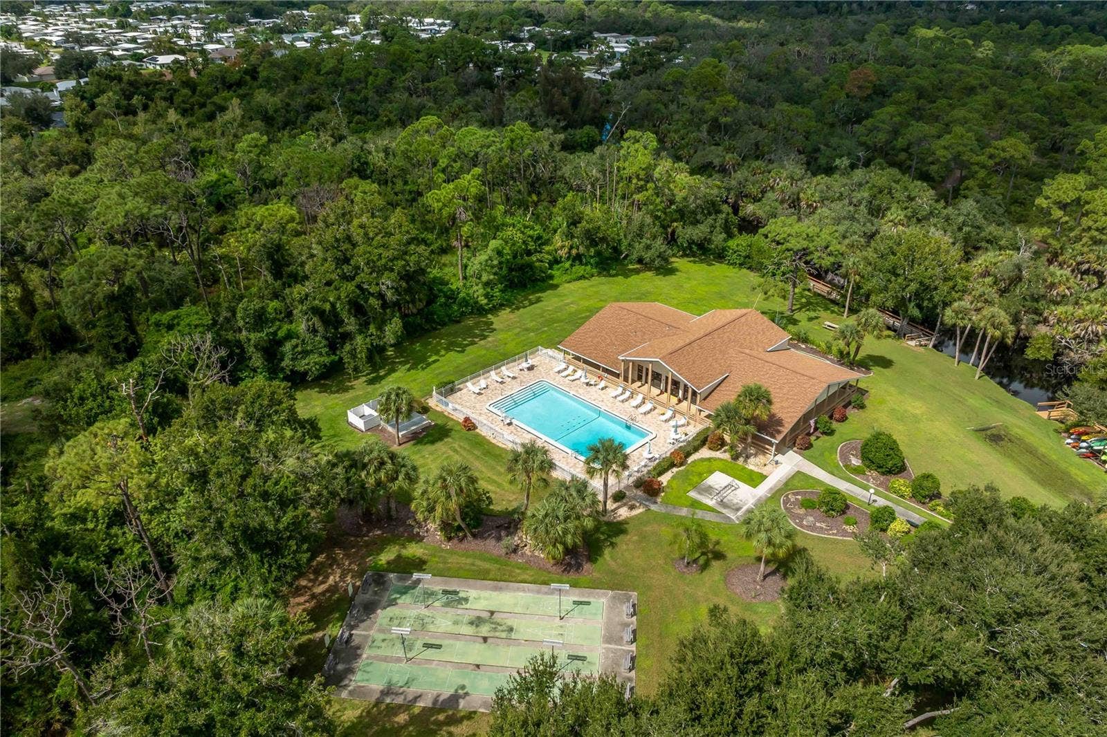 1319 PINEBROOK WAY COURT, Venice, FL 34285