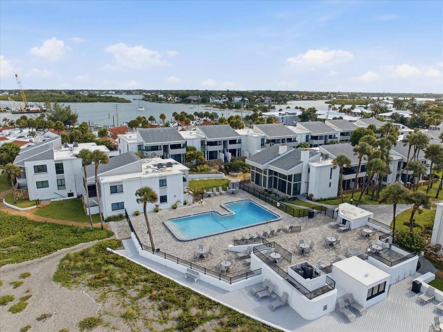 Property photo for 1555 TARPON CENTER DRIVE, #116, Venice, FL