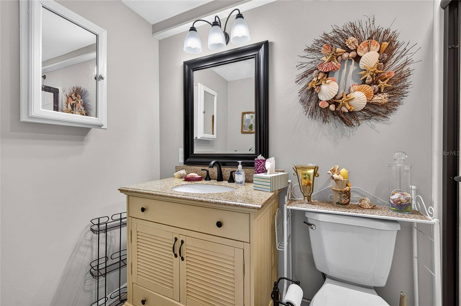 213 MANTUA DRIVE, Venice, FL 34285 213 MANTUA DRIVE, Venice, FL 34285