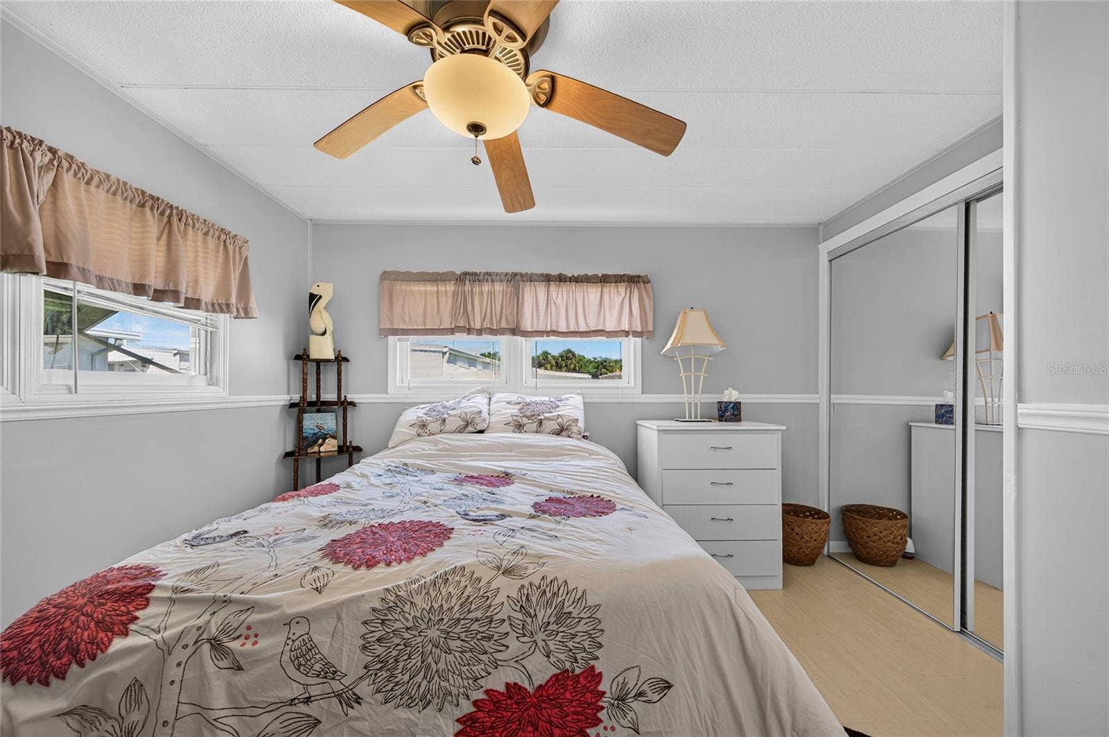 213 MANTUA DRIVE, Venice, FL 34285 213 MANTUA DRIVE, Venice, FL 34285