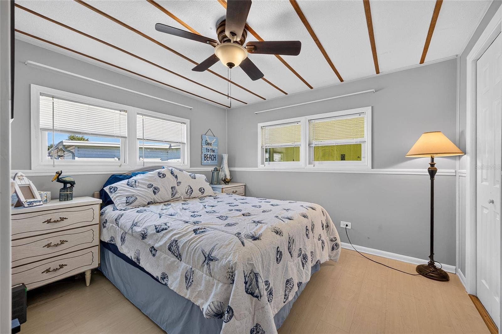 213 MANTUA DRIVE, Venice, FL 34285 213 MANTUA DRIVE, Venice, FL 34285