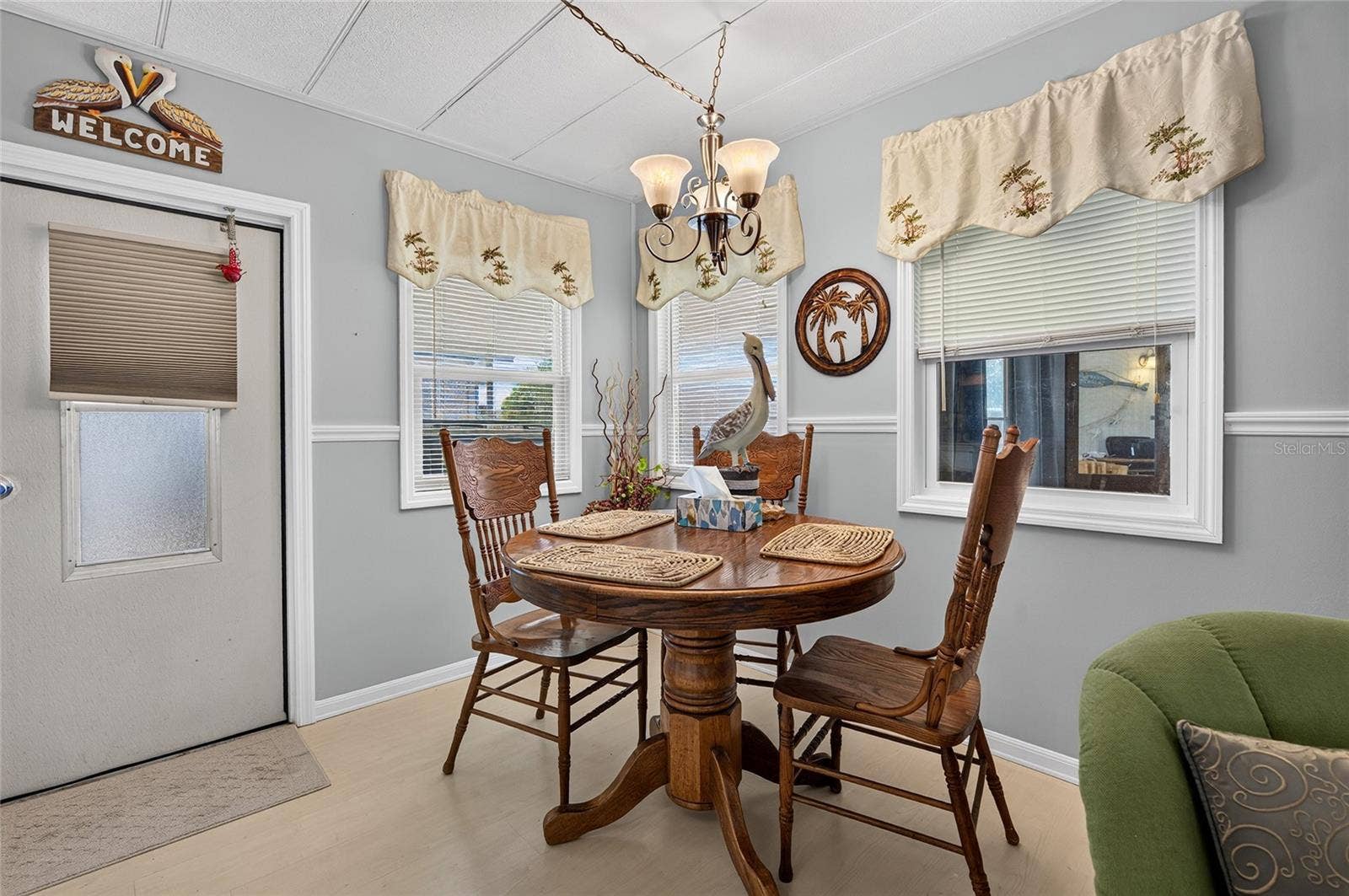 213 MANTUA DRIVE, Venice, FL 34285 213 MANTUA DRIVE, Venice, FL 34285