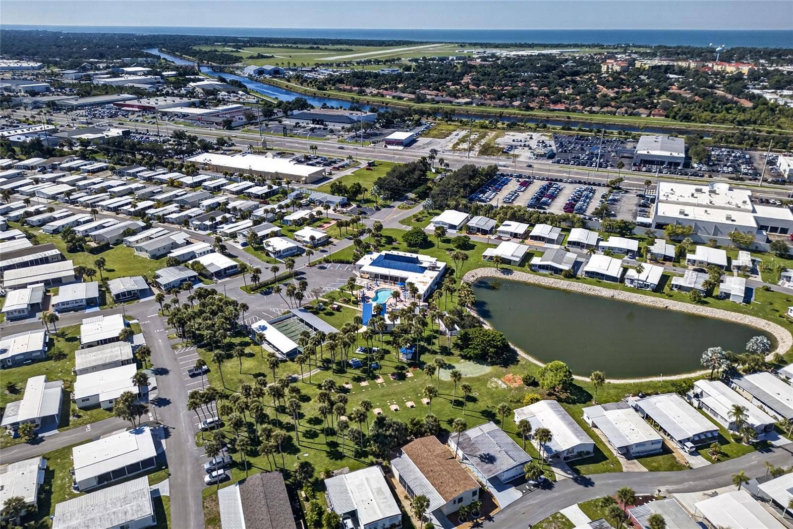 213 MANTUA DRIVE, Venice, FL 34285 213 MANTUA DRIVE, Venice, FL 34285
