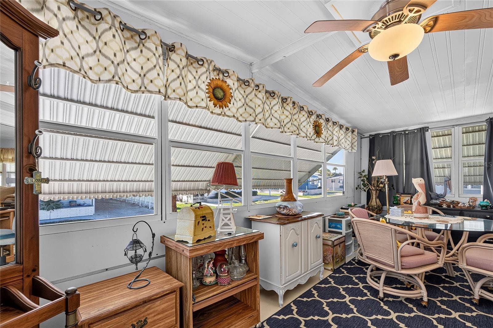 213 MANTUA DRIVE, Venice, FL 34285 213 MANTUA DRIVE, Venice, FL 34285