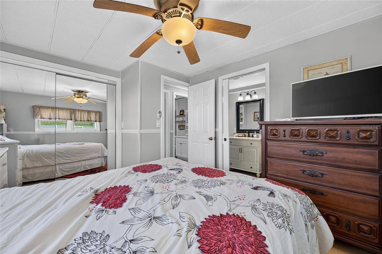 213 MANTUA DRIVE, Venice, FL 34285 213 MANTUA DRIVE, Venice, FL 34285