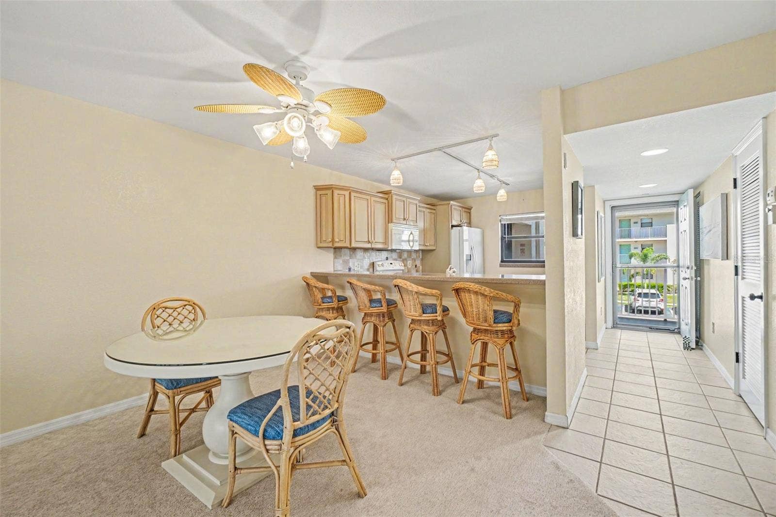 175 KINGS HIGHWAY, #324, Punta Gorda, FL 33983 175 KINGS HIGHWAY, #324, Punta Gorda, FL 33983