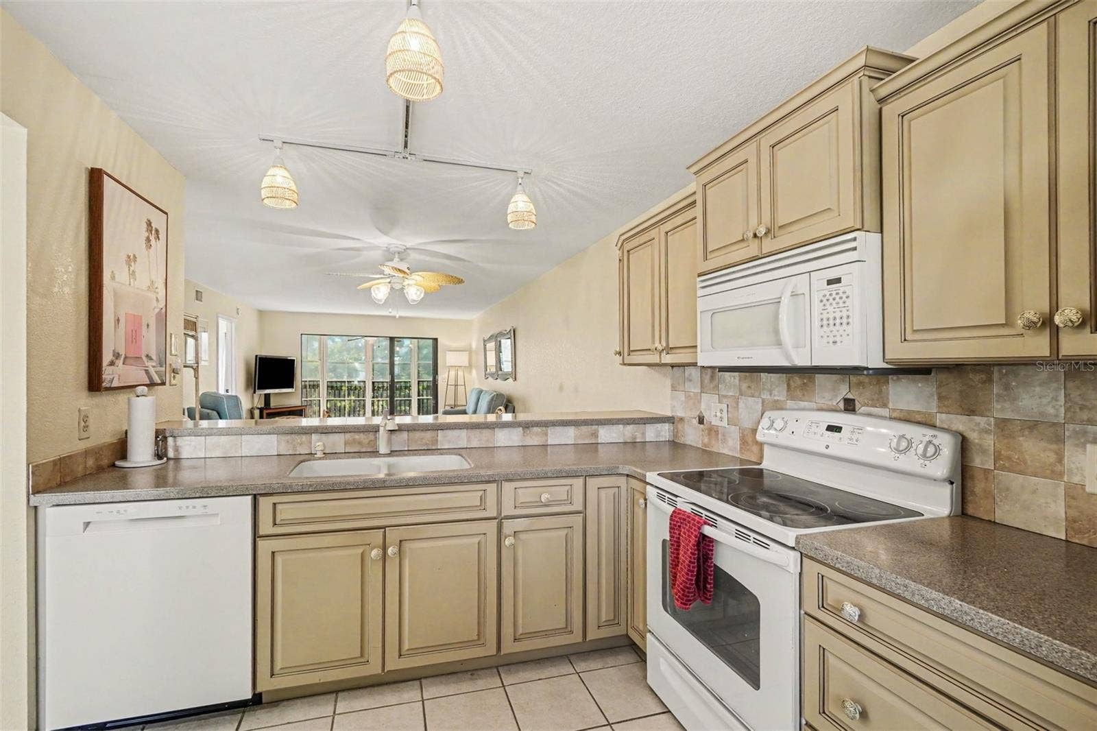 175 KINGS HIGHWAY, #324, Punta Gorda, FL 33983 175 KINGS HIGHWAY, #324, Punta Gorda, FL 33983