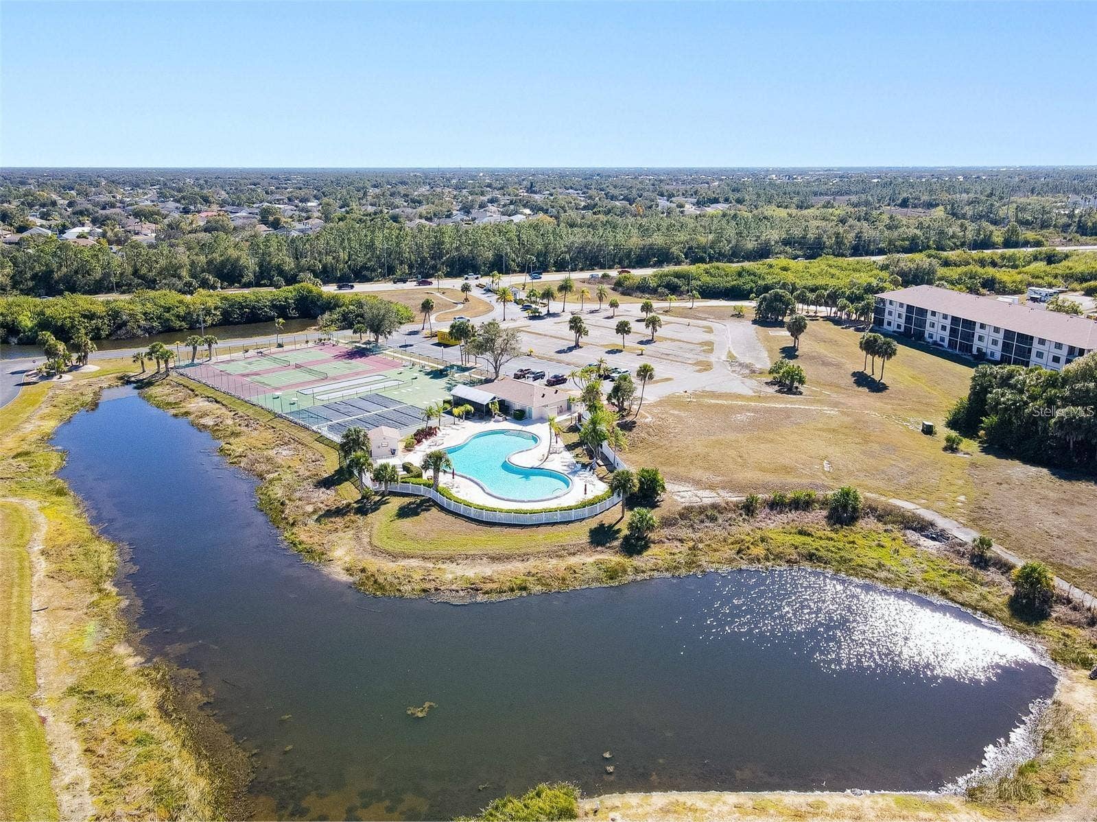 175 KINGS HIGHWAY, #324, Punta Gorda, FL 33983 175 KINGS HIGHWAY, #324, Punta Gorda, FL 33983