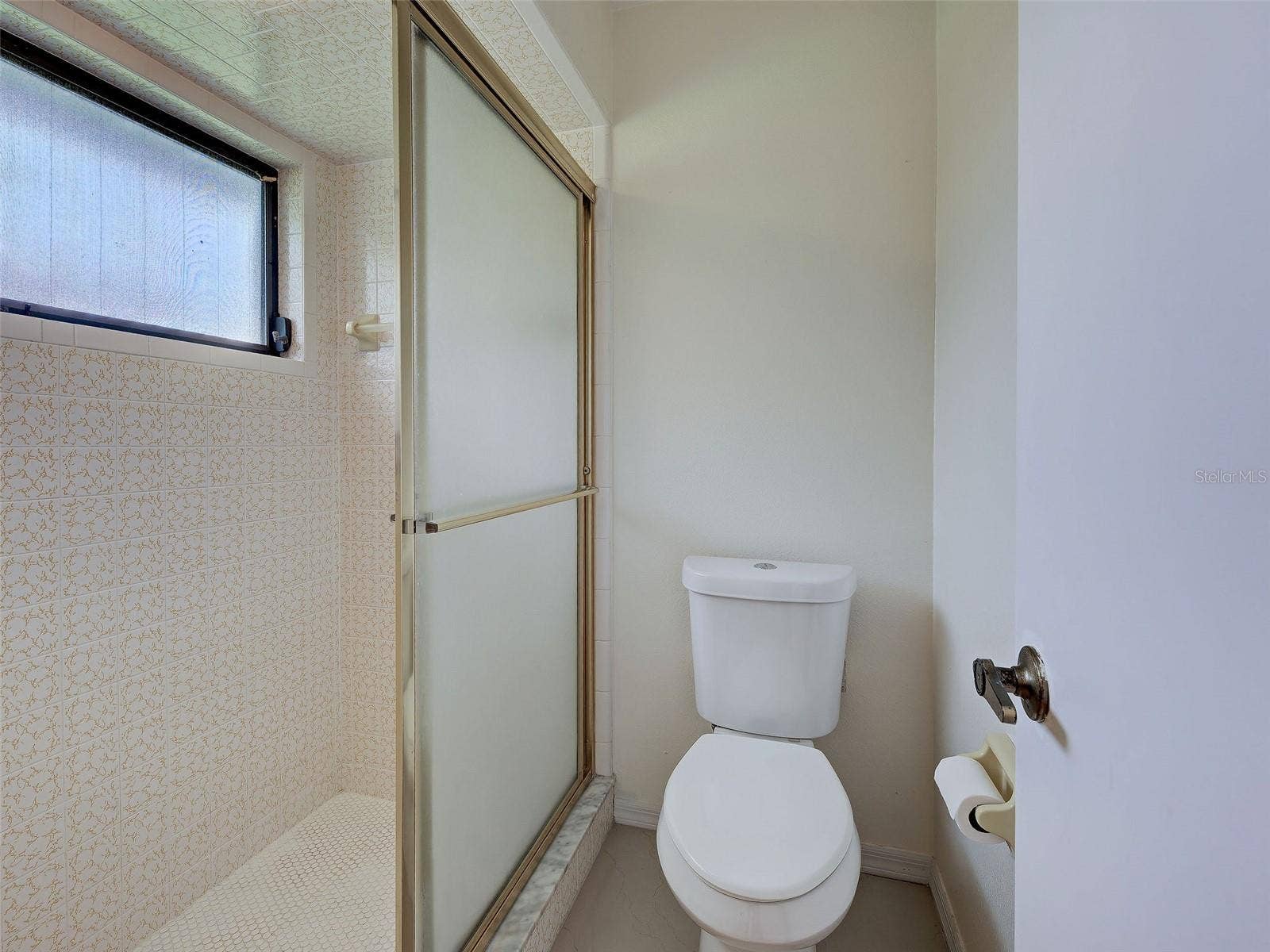 397 DORCHESTER STREET, Port Charlotte, FL 33954 Walk in Shower