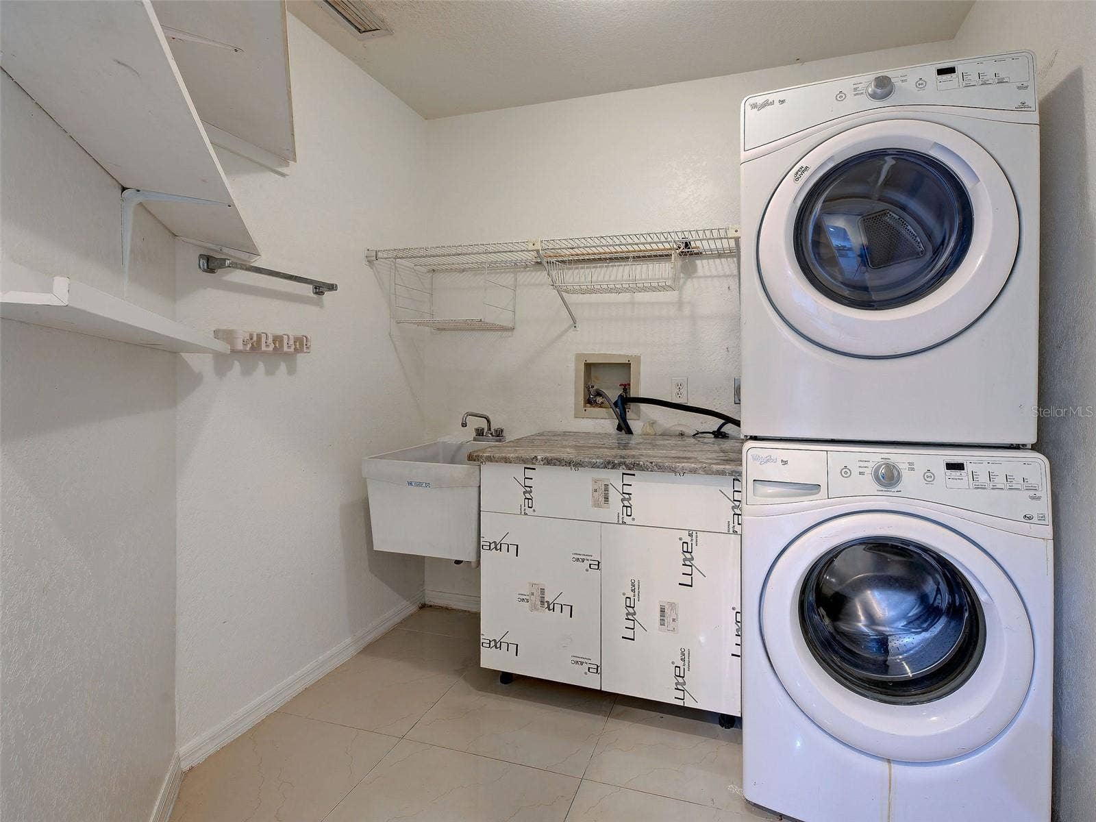 397 DORCHESTER STREET, Port Charlotte, FL 33954 Indoor utility, Washer and Dryer included