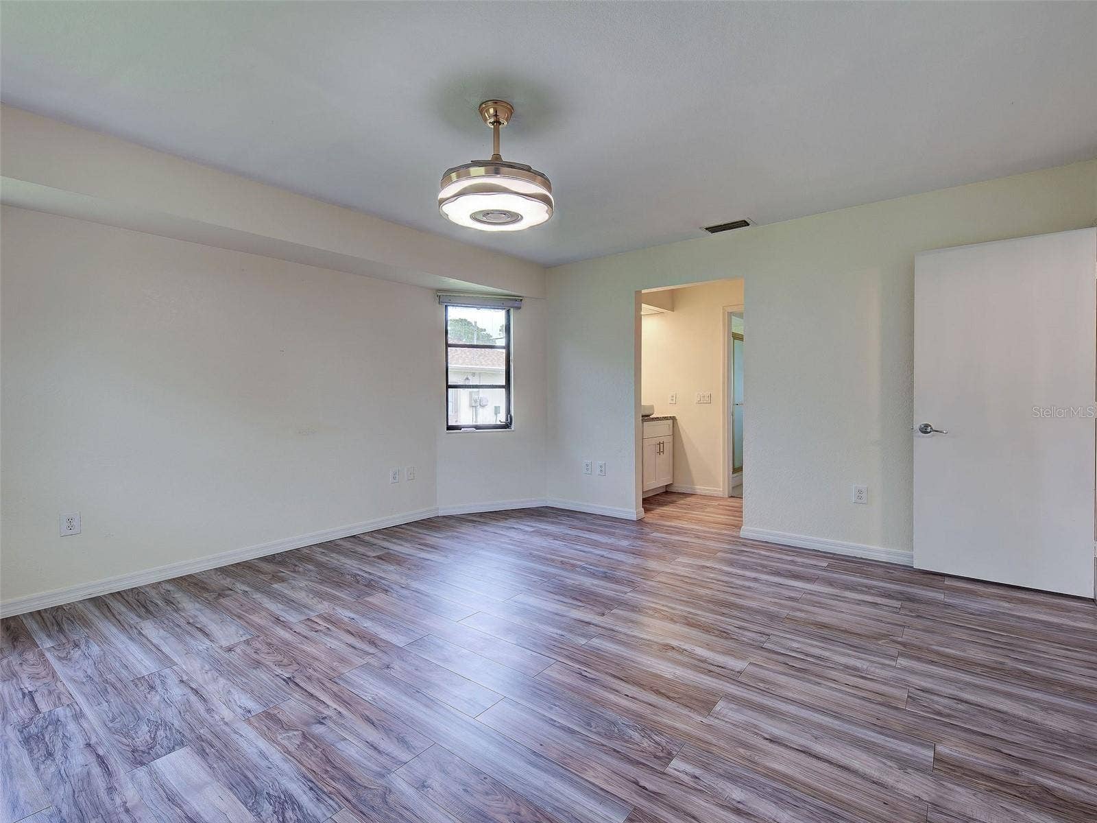 397 DORCHESTER STREET, Port Charlotte, FL 33954 Luxury Vinyl