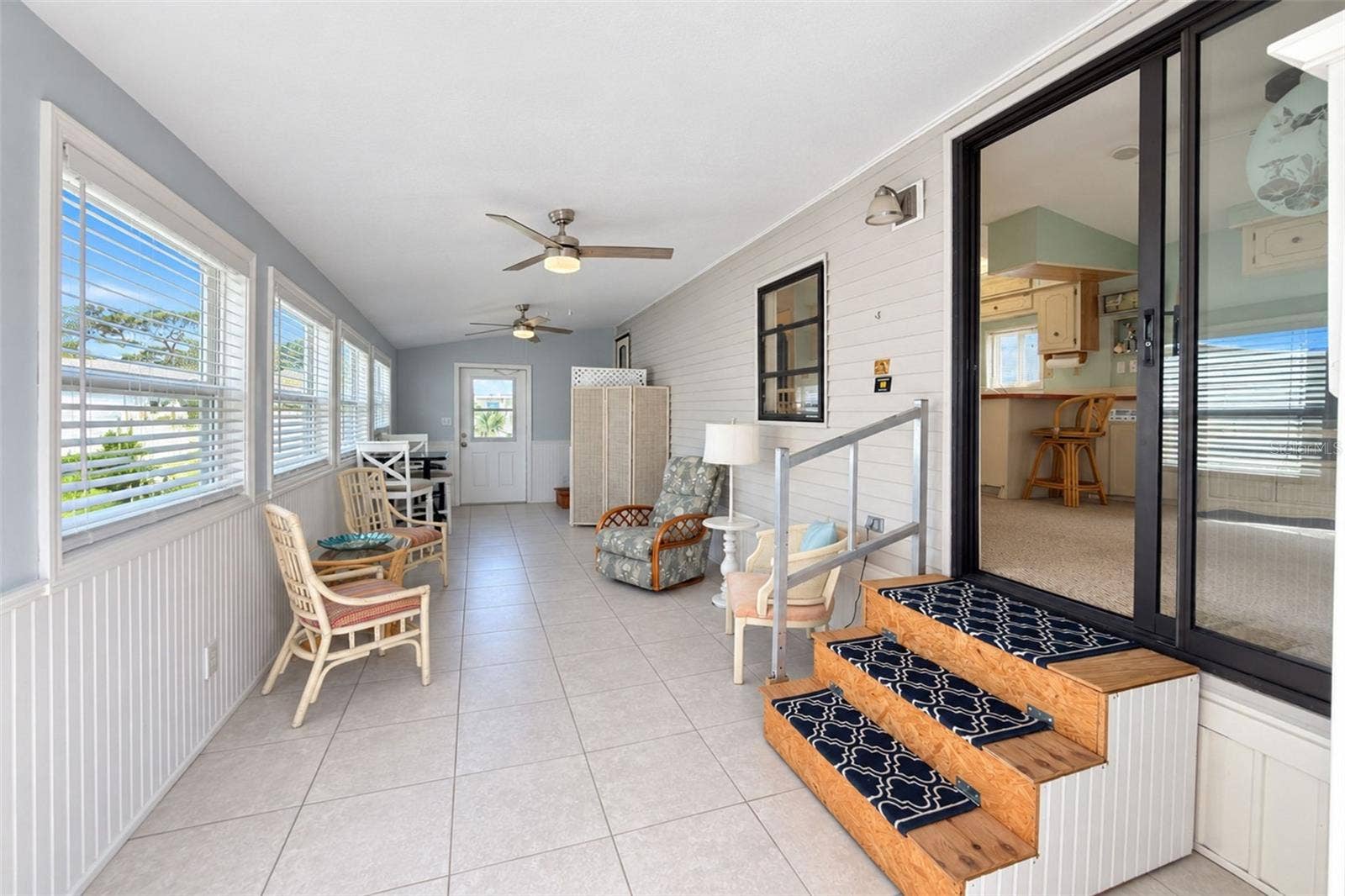 39 CROWN POINT DRIVE, Nokomis, FL 34275 39 CROWN POINT DRIVE, Nokomis, FL 34275