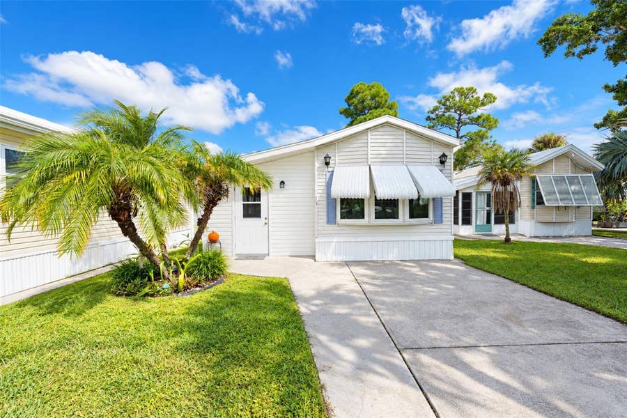 Property photo for 39 CROWN POINT DRIVE, Nokomis, FL