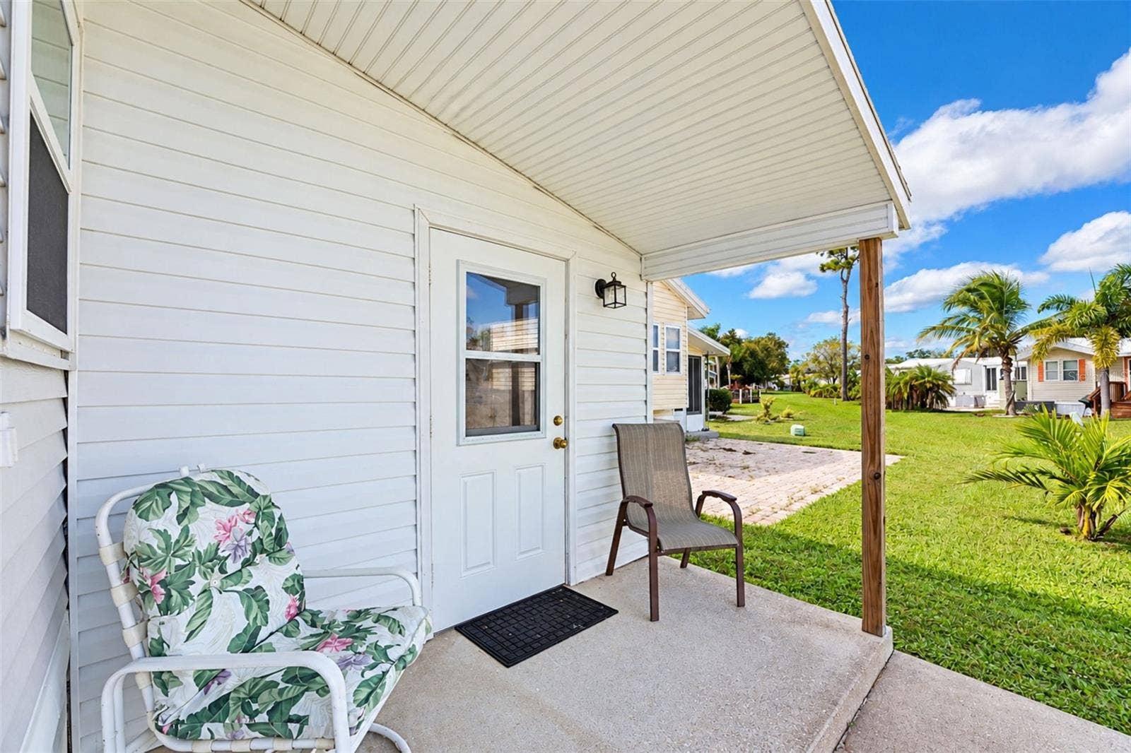 39 CROWN POINT DRIVE, Nokomis, FL 34275 39 CROWN POINT DRIVE, Nokomis, FL 34275