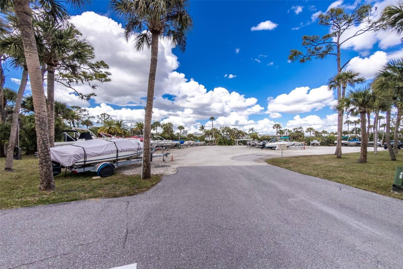 39 CROWN POINT DRIVE, Nokomis, FL 34275 39 CROWN POINT DRIVE, Nokomis, FL 34275